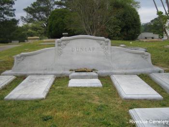 Family Monument Photo