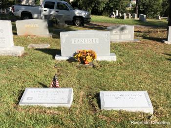 Family Monument Photo